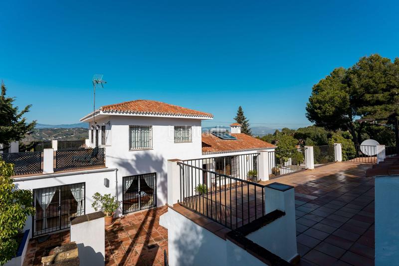 Foto ea4bacfc-0413-4628-838d-5304b12b9217. Casale con piscina in Centro Alhaurín el Grande