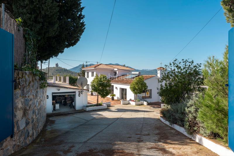 Foto 165a898c-8f44-4f3a-a955-471b647dcc30. Country house with pool in Centro Alhaurín el Grande