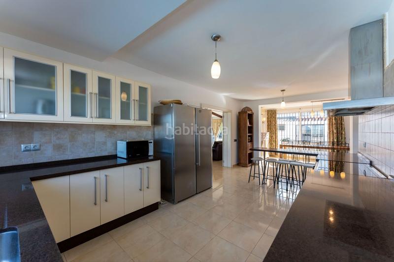 Foto a7bc150d-b47f-4906-8bb2-f03701800271. Country house with pool in Centro Alhaurín el Grande