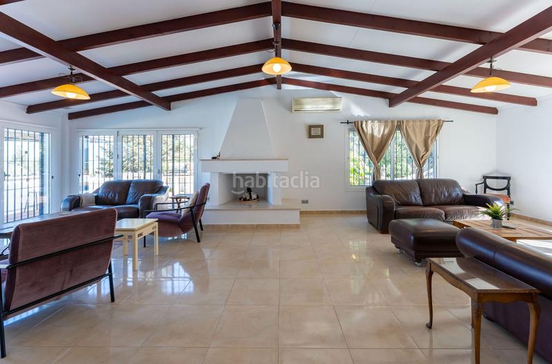 Foto c2f39cd3-7925-4d33-b96e-36d33f9cb05d. Masía en Centro Alhaurín el Grande