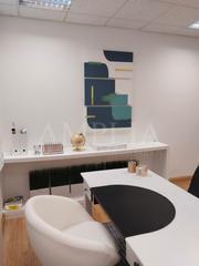 Rent Office space in Segundo Ensanche. Oficina en alquiler en padre calatayud segundo ensanche de pampl