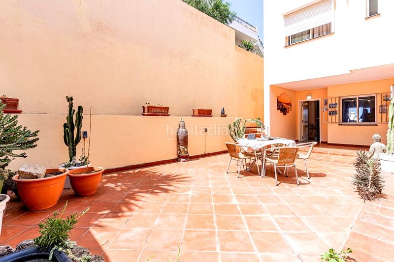 Foto 5598a247-91af-4722-97f3-b3014ae3806c. Casa amb aparcament piscina a Torviscas Centro y Alto Adeje