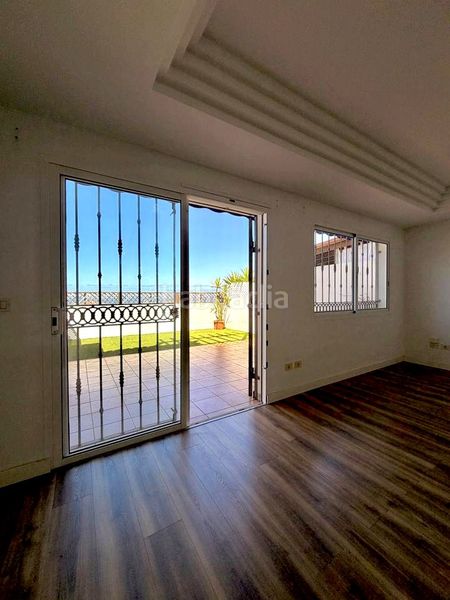 Foto 53842d0b-9e91-40b8-9a9c-2714bf437927. Casa amb aparcament piscina a Torviscas Centro y Alto Adeje