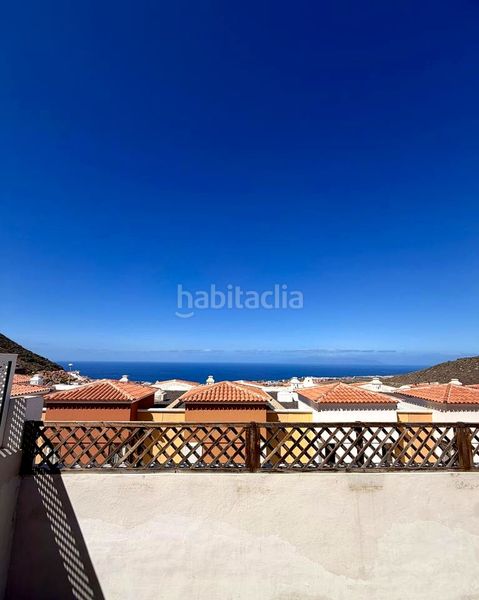 Foto af94994a-50e8-4466-bade-582f58e1dc55. Casa amb aparcament piscina a Torviscas Centro y Alto Adeje