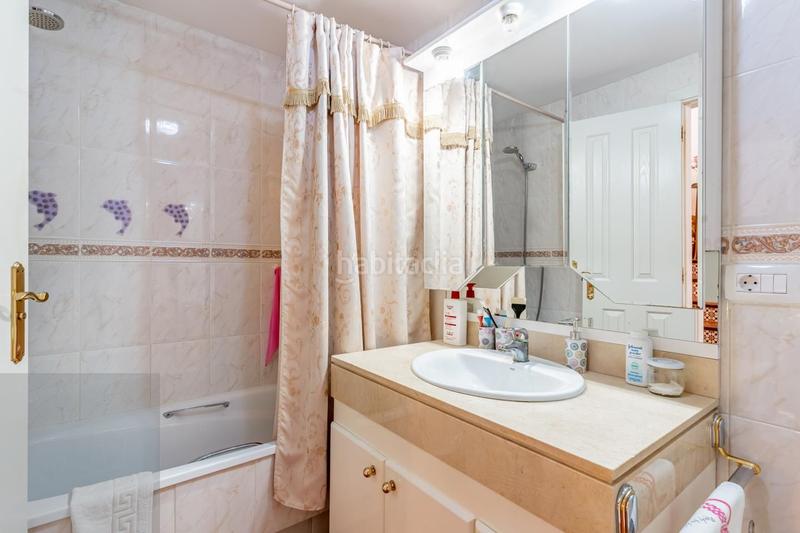 Foto a66e6006-1a39-47c9-9329-41f76347d255. Àtic amb aparcament a Casco Urbano Adeje