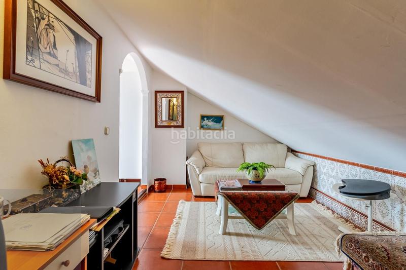 Foto d66e6d8b-8e60-4be1-9b6a-dc0dd796642a. Attico con parcheggio in Casco Urbano Adeje