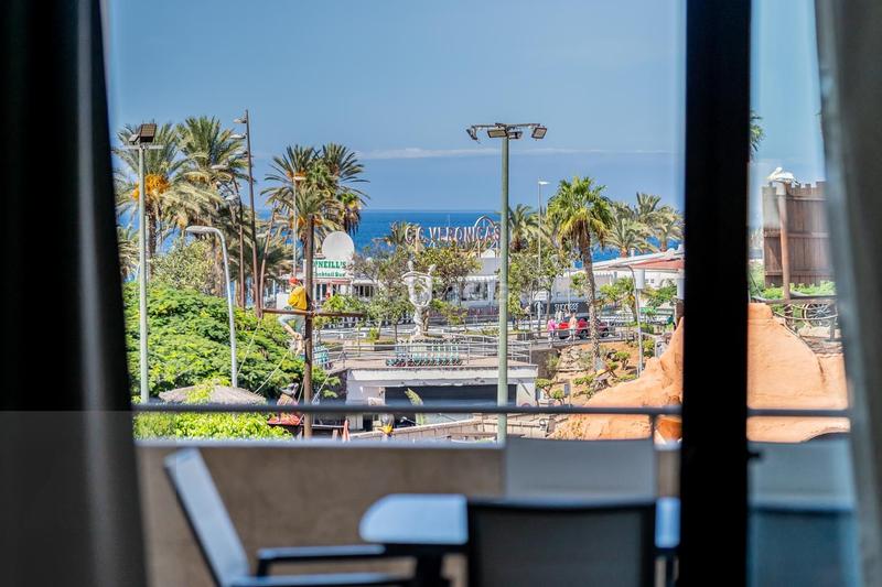 Foto 8cf57569-a4f0-4324-bfe3-f769da52d342. Dúplex a Playa de las Américas Arona