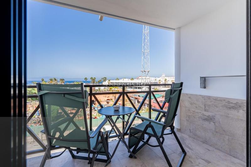 Foto b129a247-f9f5-4998-9e43-611a15640ea8. Dúplex a Playa de las Américas Arona
