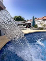 Casa  Santiago puig. Villa de lujo en las américas