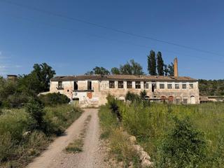 Mas  Polígono 1 907. Venta de edificio singular la papelera de soneja. historia, natu Mas  Polígono 1 907. Venta de edificio singular la papelera de soneja. historia, natu