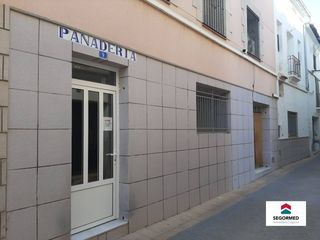 Lloguer Local Comercial a Calle balsa 9. Horno y despacho de pan en algimia de almonacid
