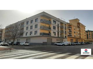 Miete Geschäftsraum in Angastó 10. Se alquila local comercial en segorbe.