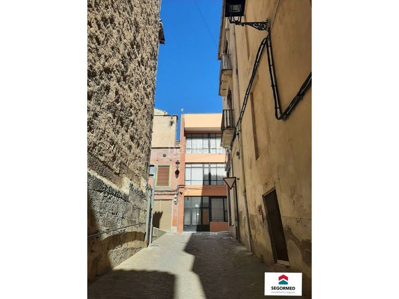 Foto 638cbd14-2186-4771-a97a-cf69978f1dfa. Edifici a Segorbe