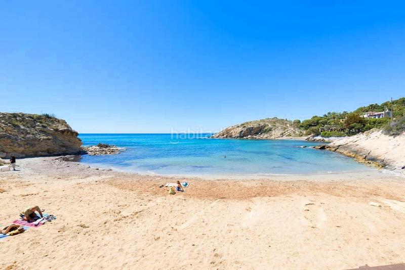 Foto bdee90be-d617-407d-916e-4ef4a1fd2190. Maison avec parking dans Pueblo Español-Coveta Fumá Campello (el)