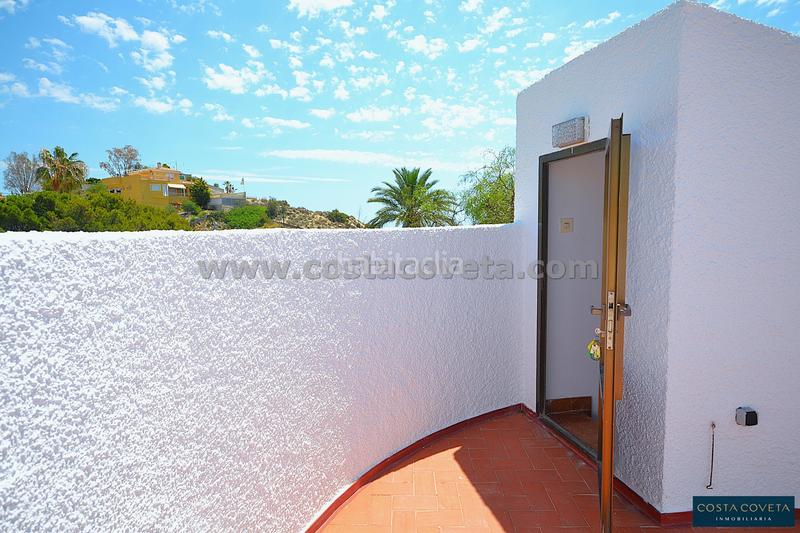 Foto c6f0ad4f-cd15-4f68-b1b1-2190d8058415. Maison avec parking dans Pueblo Español-Coveta Fumá Campello (el)