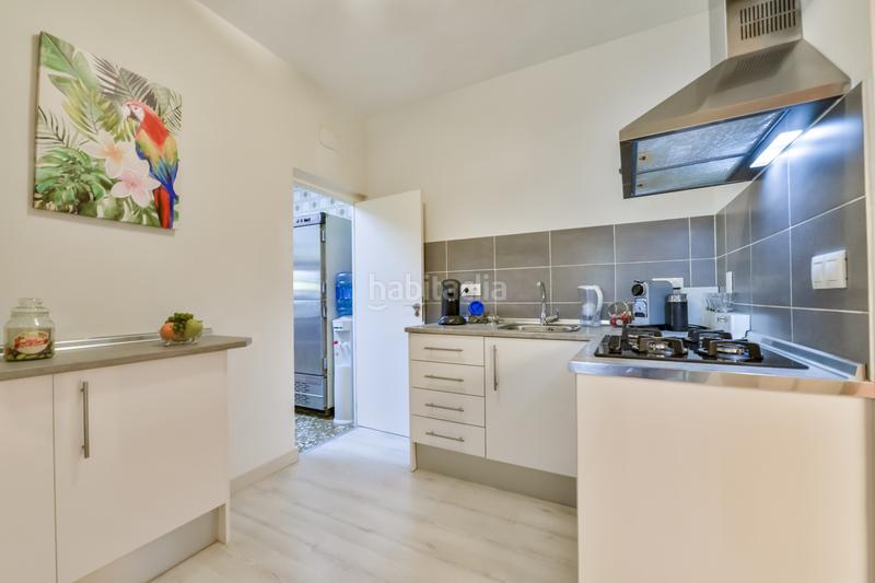 Foto 243efccc-4036-4e50-843e-c50b043d3dfb. Local comercial en exclusiva, venta de restaurante y vivienda en Campello (el)