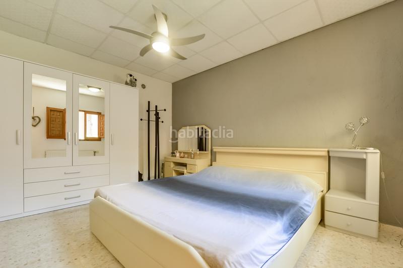 Foto f1773b31-a944-4bf2-b103-cc07d80505c4. Local comercial en exclusiva, venta de restaurante y vivienda en Campello (el)