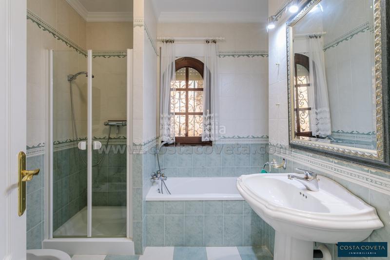 Foto 1720ce8d-9c4c-453f-80e5-59e66775874c. Casa a oslo 7 a Pueblo Español-Coveta Fumá Campello (el)