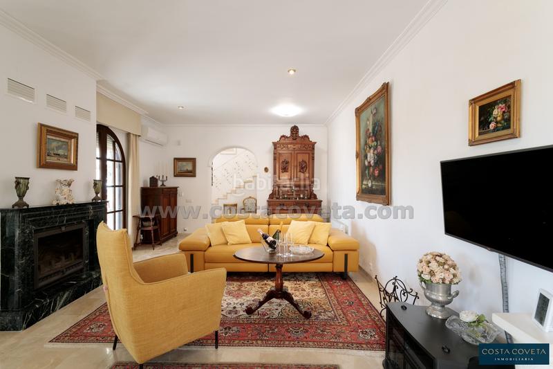 Foto 198172dc-9ee1-4ced-87c8-6294cbc051b3. Casa a oslo 7 a Pueblo Español-Coveta Fumá Campello (el)