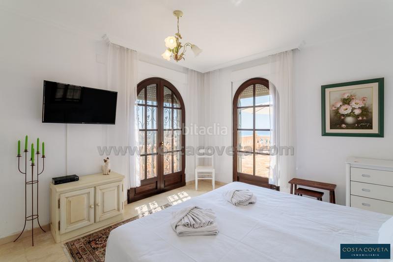 Foto f83fd35b-d654-43a8-a028-03a3e3cd25cb. Casa a oslo 7 a Pueblo Español-Coveta Fumá Campello (el)