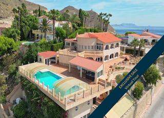 Casa  Islandia 1. Exclusivo chalet con espectaculares vistas al mar en coveta fum