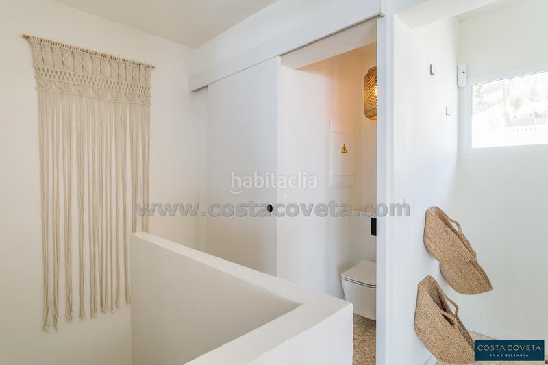 Foto a872a2c5-ff76-4641-b2b6-bbeb835a68f5. Casa a daia vella 6 a Pueblo Español-Coveta Fumá Campello (el)