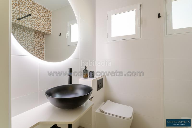 Foto ad68d20e-e179-430b-824a-8f662a5b6959. Casa a daia vella 6 a Pueblo Español-Coveta Fumá Campello (el)