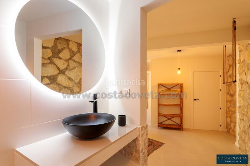 Foto d2d9fb9a-2153-410d-84b3-cfba5339a496. Casa a daia vella 6 a Pueblo Español-Coveta Fumá Campello (el)