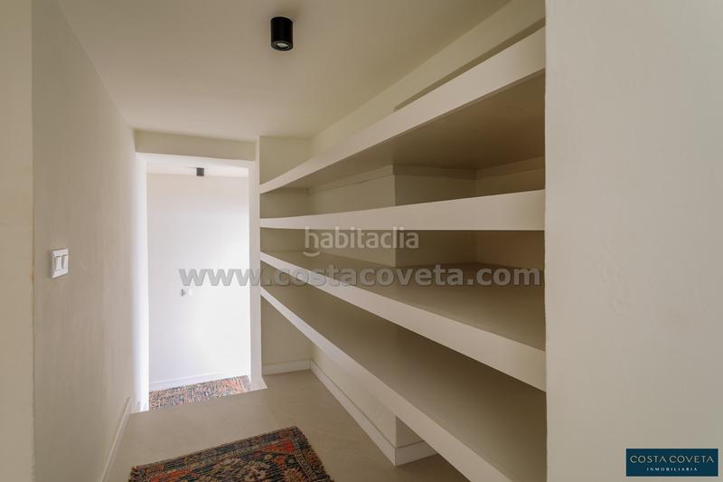 Foto f0c5fea8-0091-42b9-993d-a53965a0b512. Casa a daia vella 6 a Pueblo Español-Coveta Fumá Campello (el)