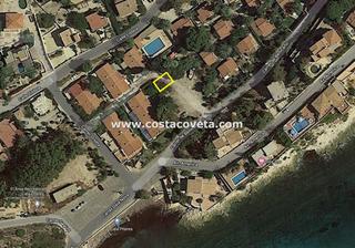 Residential Plot in Pueblo Español-Coveta Fumá. Parcela en parque urbano minerva, con 90m2 completamente vallado