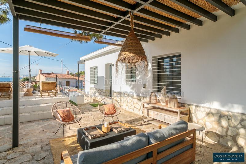 Foto 6685a7a2-ba77-4eb6-b612-36b3970206ee. Casa in osca d' 9 in Pueblo Español-Coveta Fumá Campello (el)