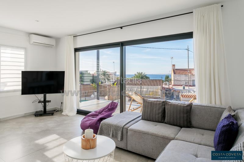 Foto 9e0064a4-3cf2-4dbb-9726-7b9307ed5d8b. Casa in osca d' 9 in Pueblo Español-Coveta Fumá Campello (el)