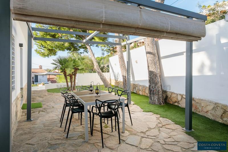 Foto f17525b8-5ac9-4ee5-b979-a06ba59d716d. Casa in osca d' 9 in Pueblo Español-Coveta Fumá Campello (el)