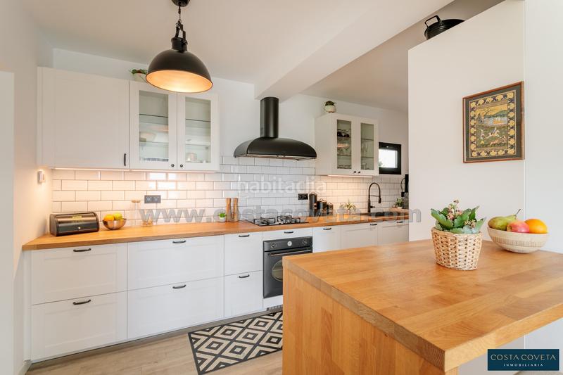 Foto 0caf5549-c6f1-4617-8fb0-17a505baa89d. Casa a oslo 4 a Pueblo Español-Coveta Fumá Campello (el)