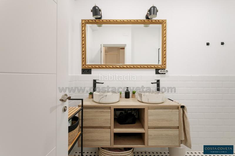 Foto 38d79db7-c2a5-45d2-b53b-c5a294961193. Casa a oslo 4 a Pueblo Español-Coveta Fumá Campello (el)