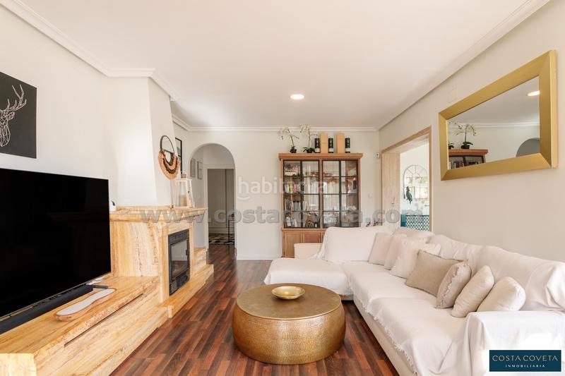 Foto 9ef9ae2d-5e04-42d0-bc20-ce08384734d3. Casa a oslo 4 a Pueblo Español-Coveta Fumá Campello (el)