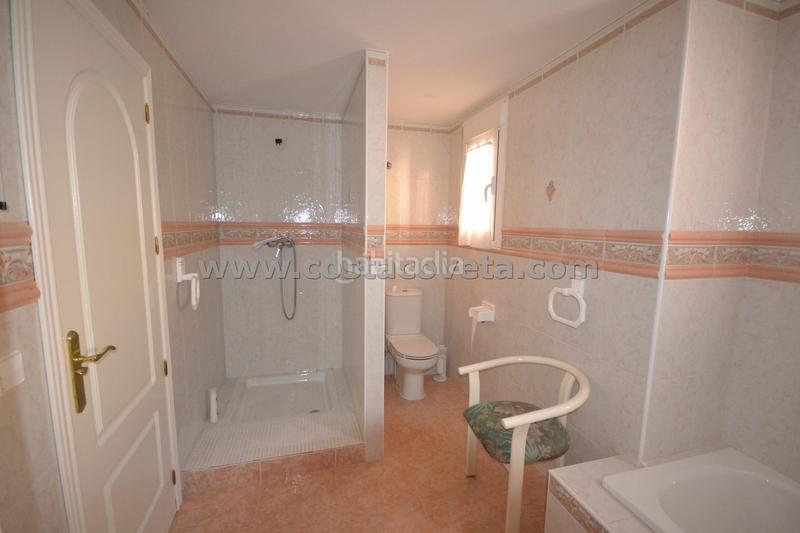 Foto 9c5f78cb-d522-4f7e-9a49-b6eb9a80bd63. Maison avec parking piscine dans Pueblo Español-Coveta Fumá Campello (el)