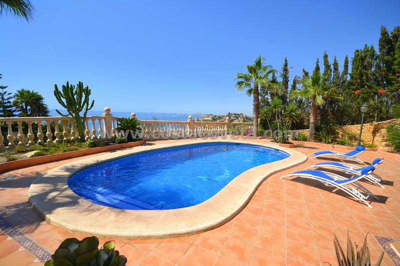 Foto e4a8a7de-fd20-488e-b7f7-dad60cd2f2fa. Maison avec parking piscine dans Pueblo Español-Coveta Fumá Campello (el)