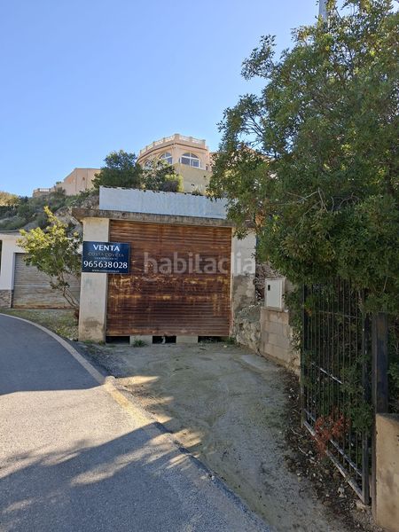 Foto 09bc38ba-a6e9-4ebe-8a5a-9ca49d9028be. Aparcament cotxe a Pueblo Español-Coveta Fumá Campello (el)