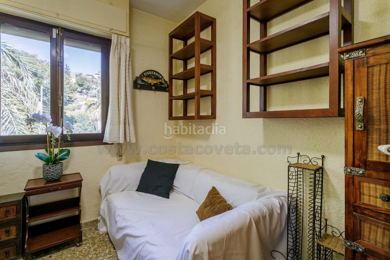 Foto 1845a7ca-7d75-4dd0-8ca1-0df40489f03a. Casa a osca d' 10 a Pueblo Español-Coveta Fumá Campello (el)