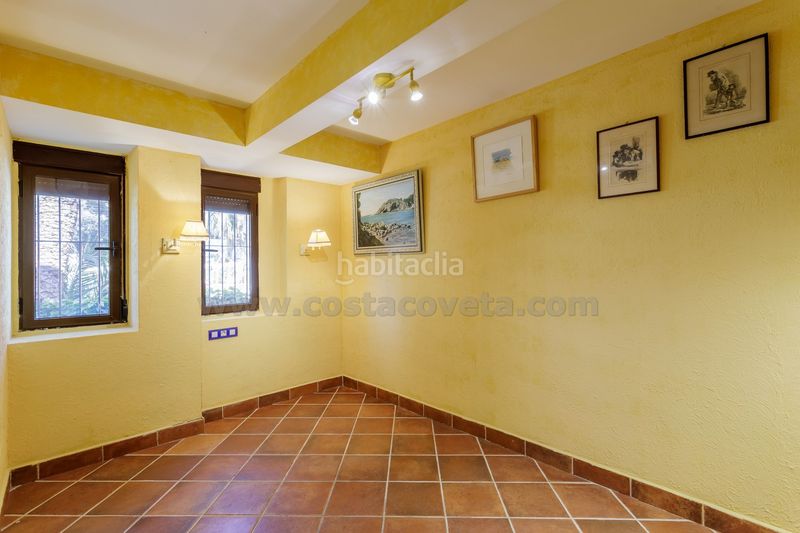 Foto 3cd5431b-1ec8-4d3c-bd87-33015754e1f4. Casa a osca d' 10 a Pueblo Español-Coveta Fumá Campello (el)