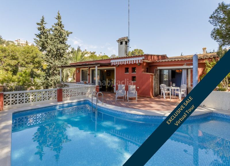 Foto 54b15976-e244-455e-9653-9a62bc6f024e. Casa a osca d' 10 a Pueblo Español-Coveta Fumá Campello (el)