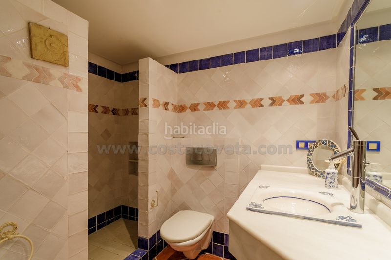 Foto 8aba09dc-cc36-4d79-85cb-5ff9912a99c5. Casa a osca d' 10 a Pueblo Español-Coveta Fumá Campello (el)
