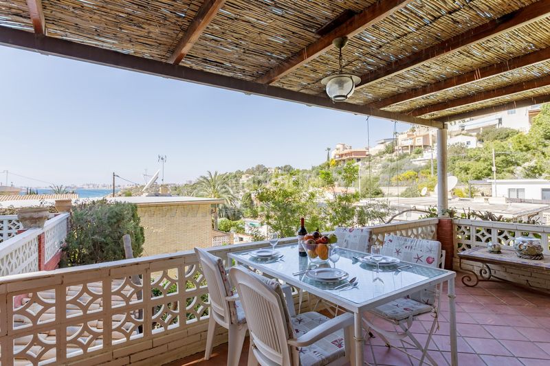 Foto 9d688f37-be5e-4936-909c-d0ca610dcb2b. Casa a osca d' 10 a Pueblo Español-Coveta Fumá Campello (el)
