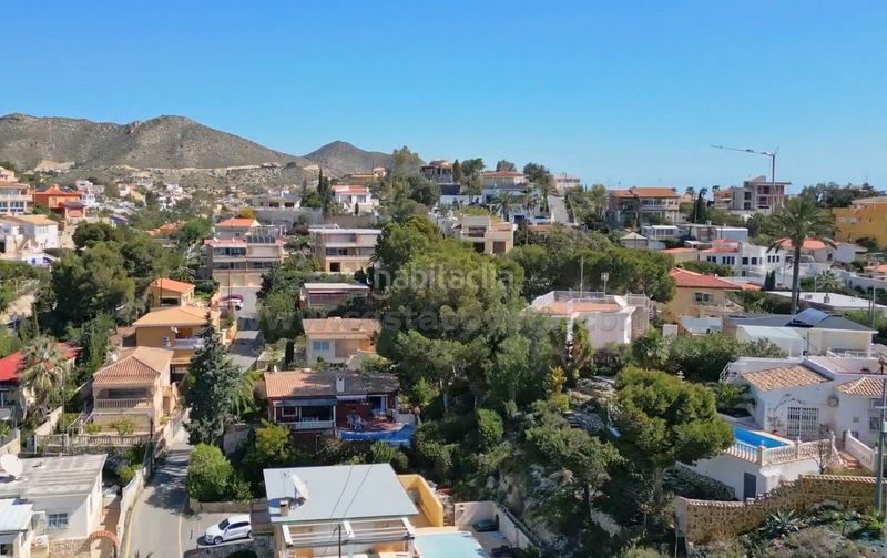 Foto da744cb7-3c34-433c-9b36-0f90defcbf22. Casa a osca d' 10 a Pueblo Español-Coveta Fumá Campello (el)