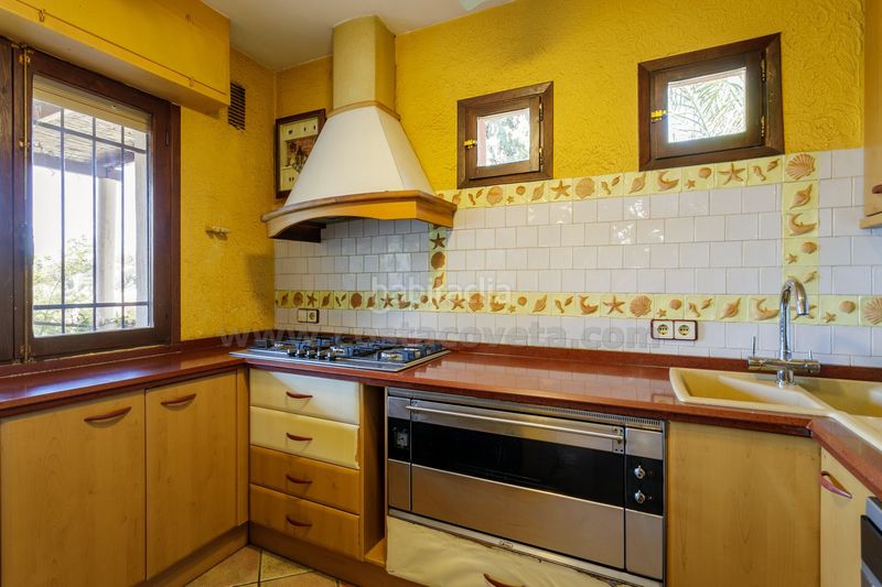 Foto ec9ca00f-26e3-407c-9905-2ca6996b4630. Casa a osca d' 10 a Pueblo Español-Coveta Fumá Campello (el)