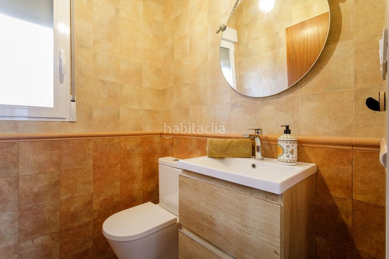 Foto a2452083-541b-4fc6-b217-c6fe19cd30f2. Casa a torrent 7 a Pueblo Español-Coveta Fumá Campello (el)