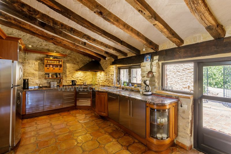 Foto 681604fb-9650-41e9-a1d1-6b856a63a624. Casa amb calefacció aparcament piscina a Relleu