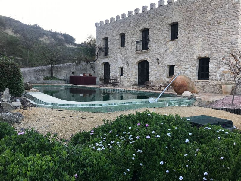 Foto b8663dc8-4349-4fbd-880c-c66fd80377e6. Casa amb calefacció aparcament piscina a Relleu