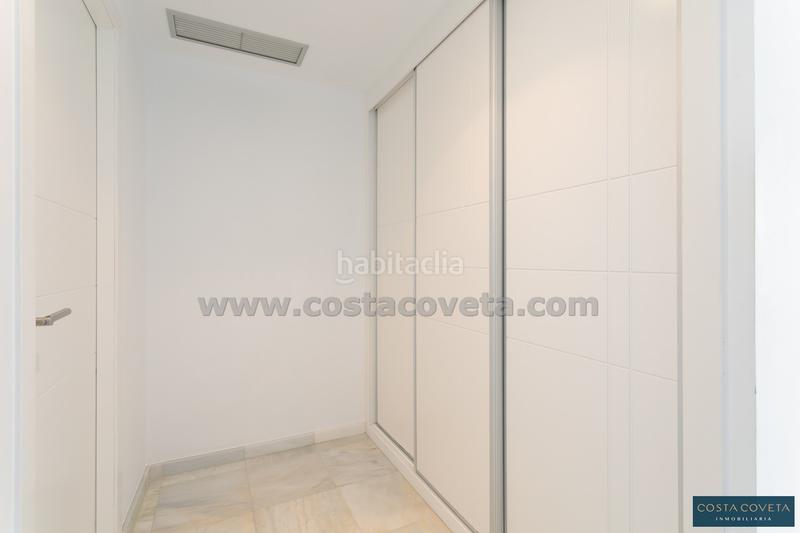 Foto f98652f8-6004-4d00-8c7e-214bca9f78c7. Ground floor with heating parking pool in Pueblo Acantilado-Lanuza Campello (el)